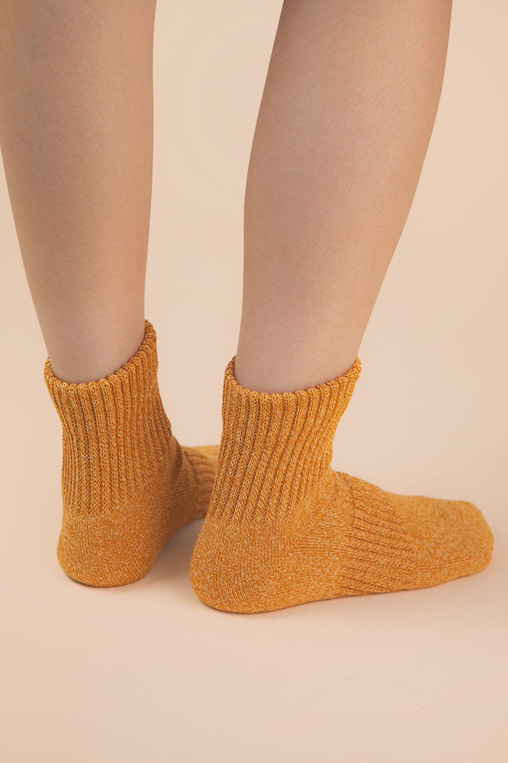 Scrunchy Quarter Socks