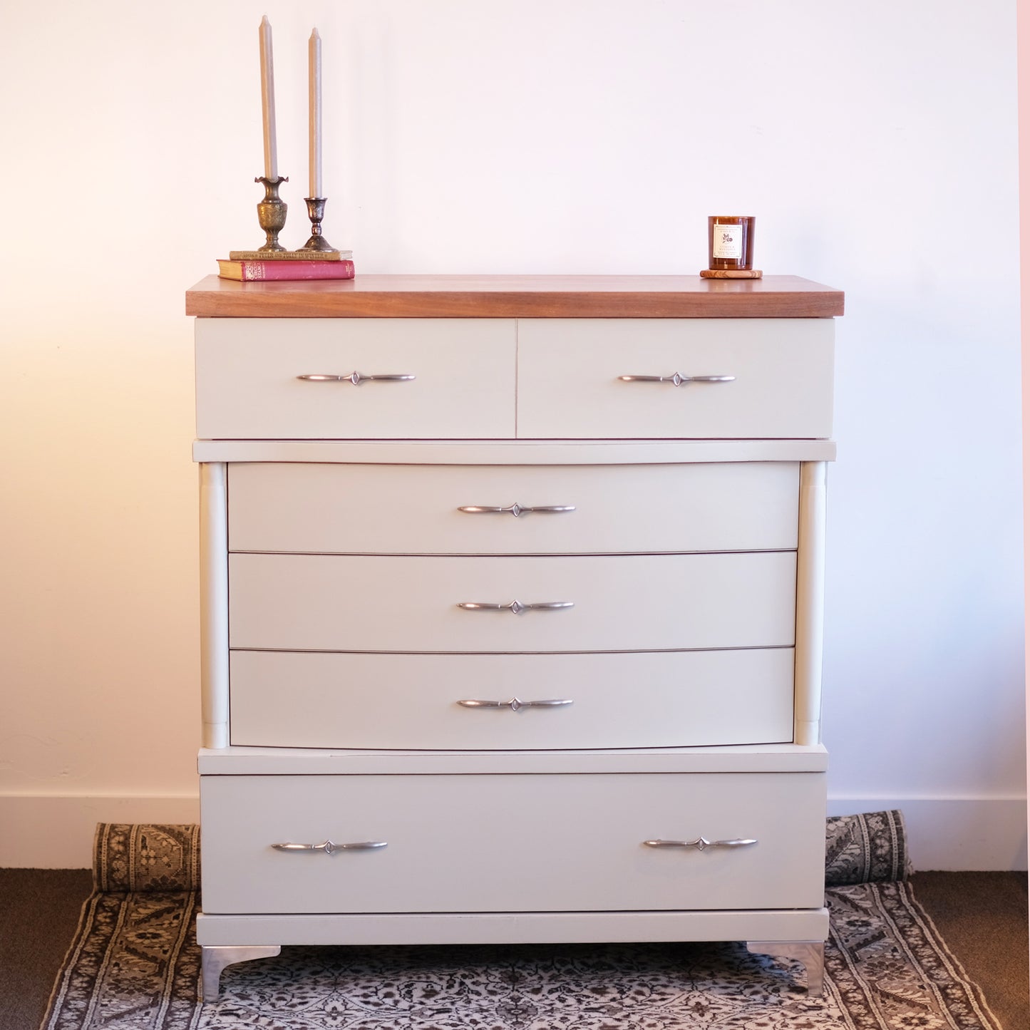United Silver Beauty Chest of Drawers