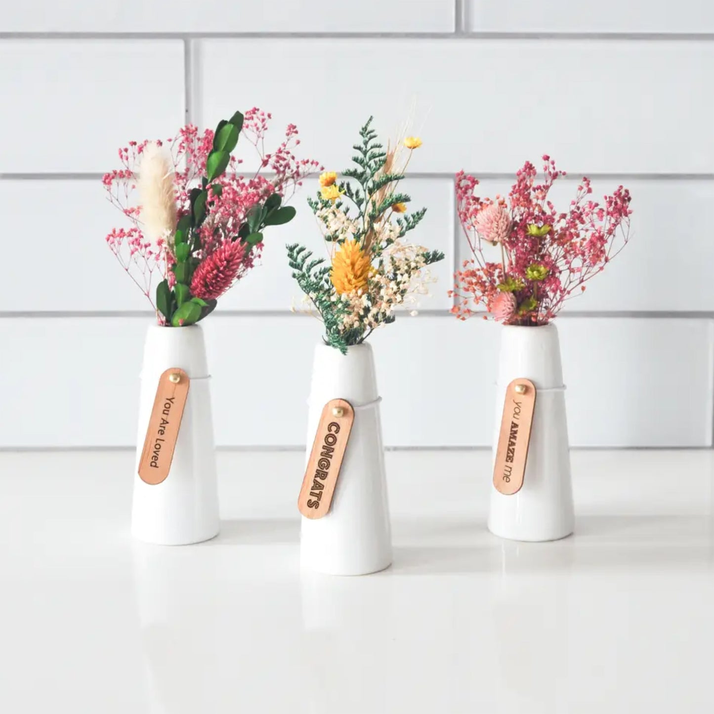 Mini Dried Floral Vase & Wood Gift Tag