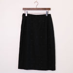 Load image into Gallery viewer, Black Embroidered Straight Skirt
