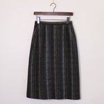 Load image into Gallery viewer, Charcoal Plaid Skirt
