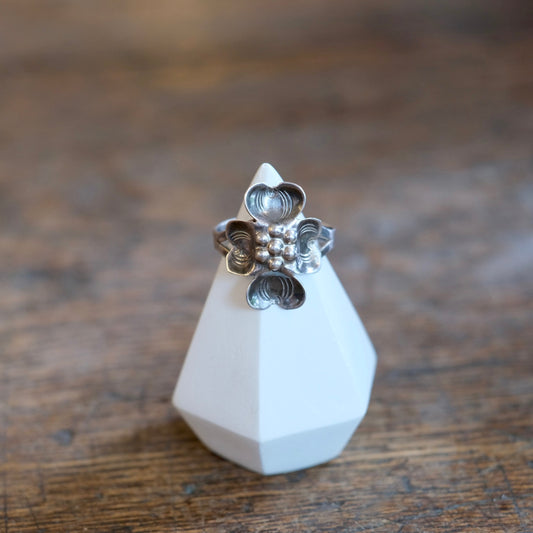 Vintage Sterling Nye Dogwood Ring
