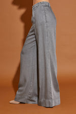 Load image into Gallery viewer, High Waist Wide Leg Trousers
