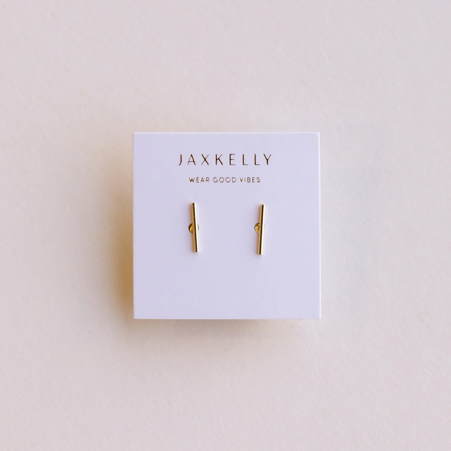 Minimalist Bar Stud