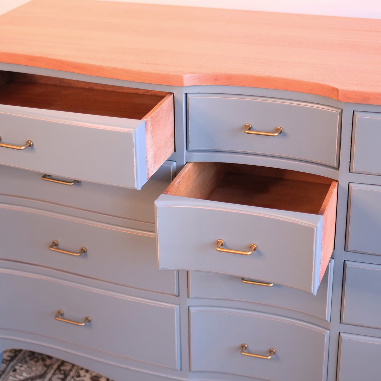 Peppercorn Mahogany Dresser