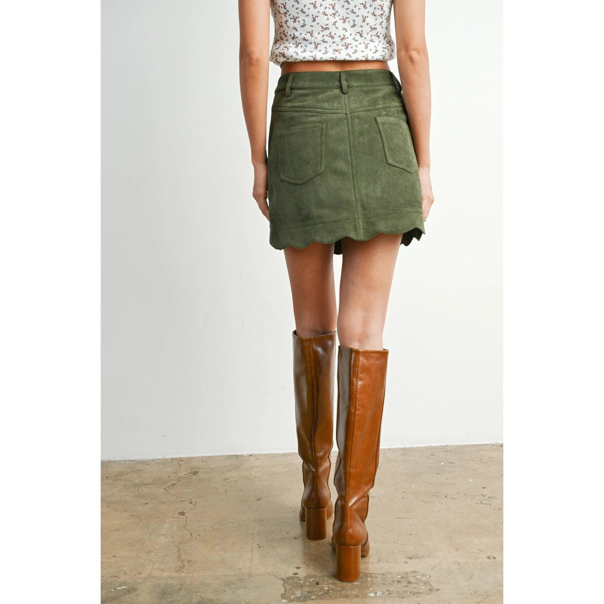 Scallop Trim Button-Front Mini Skirt