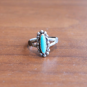 Small Turquoise Oblong Ring Scallop Setting