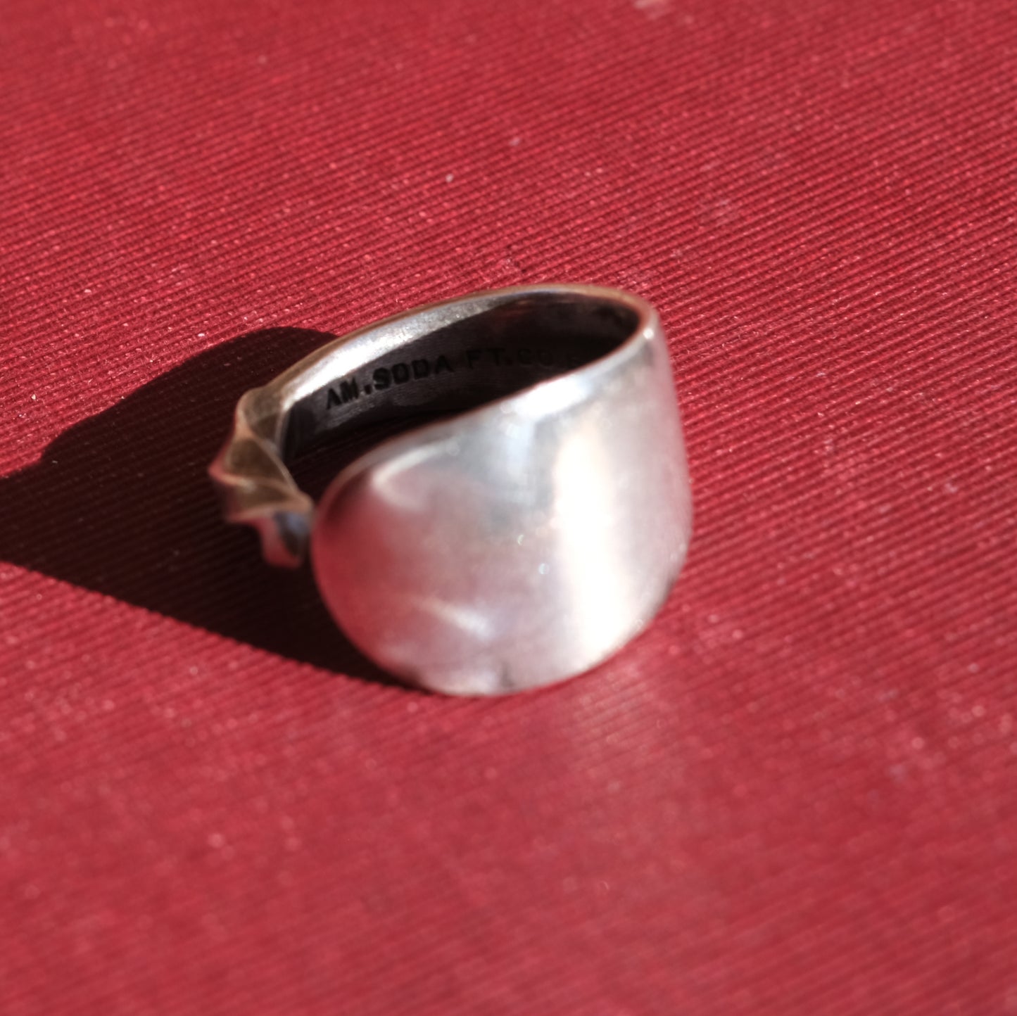 Soda Smooth Twist Spoon Ring