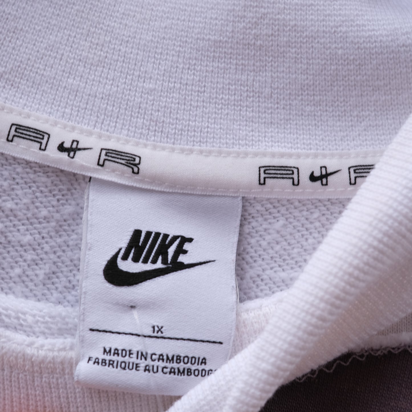 mad posse mock neck - white 1X