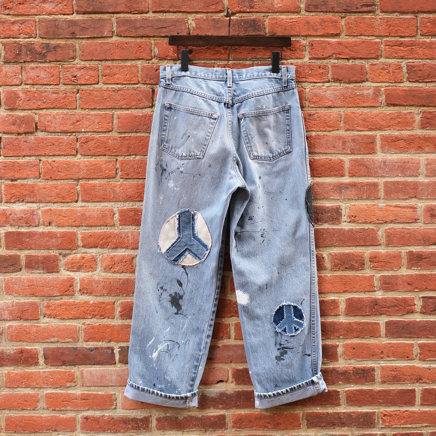 peace sign patch jeans - denim 32x30