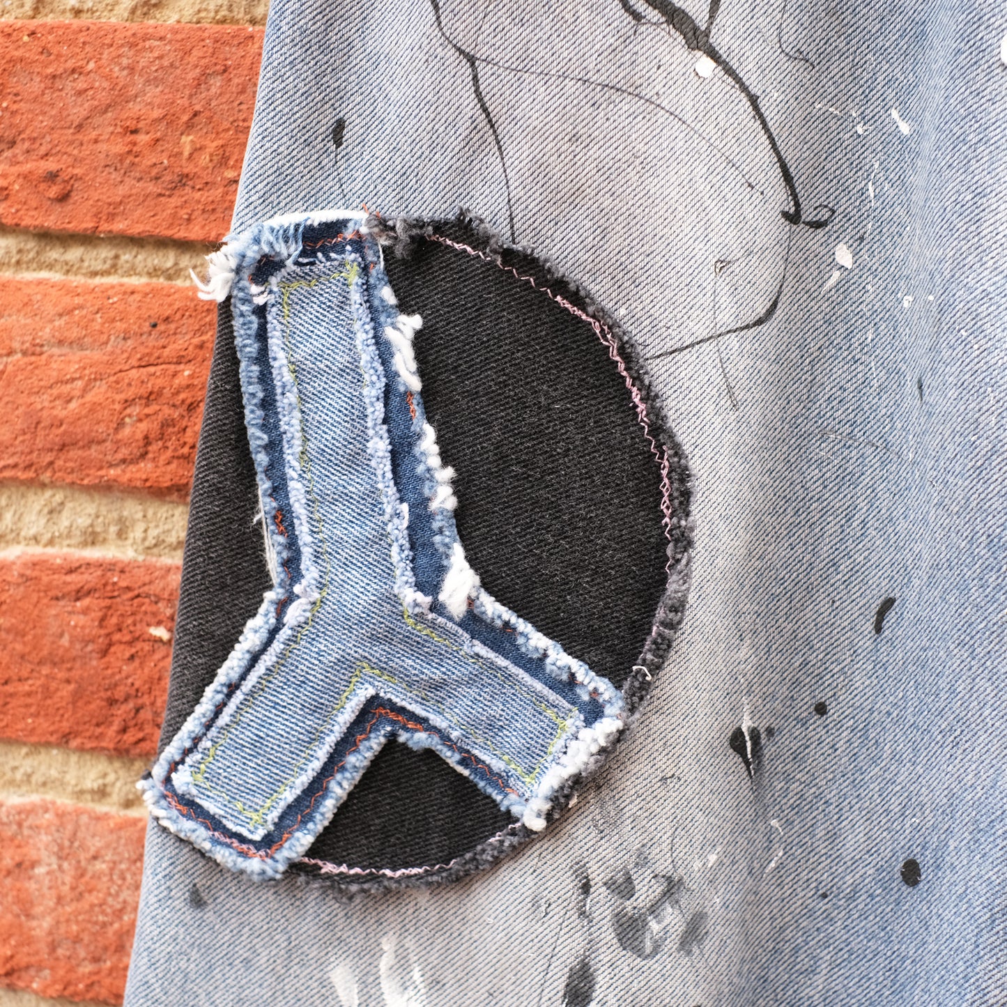 peace sign patch jeans - denim 32x30