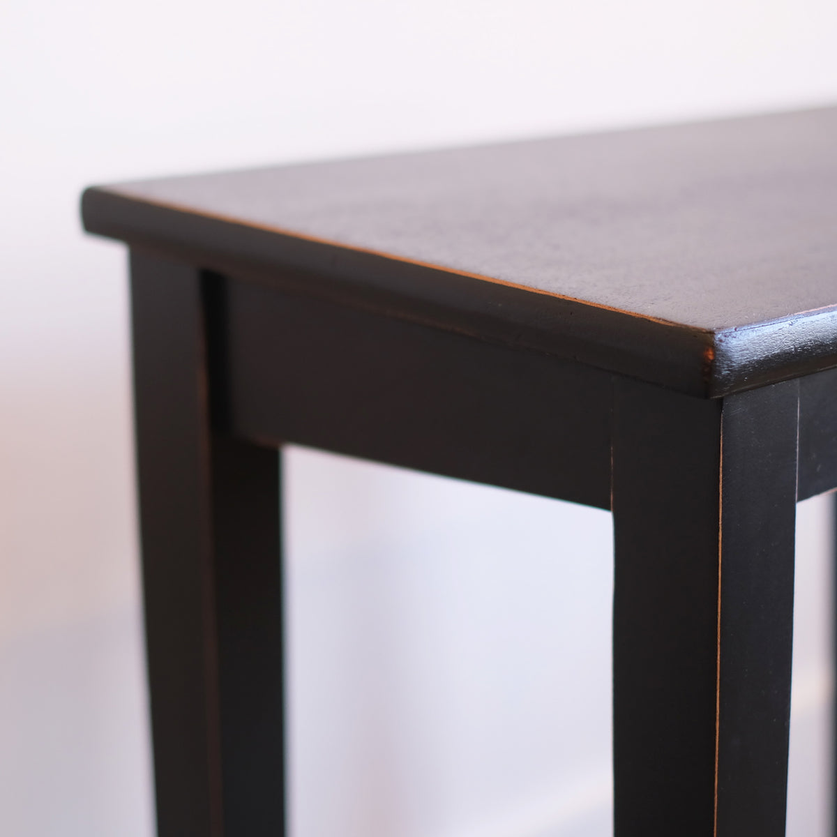 Black Slanted Side Table – Walnut & Wool