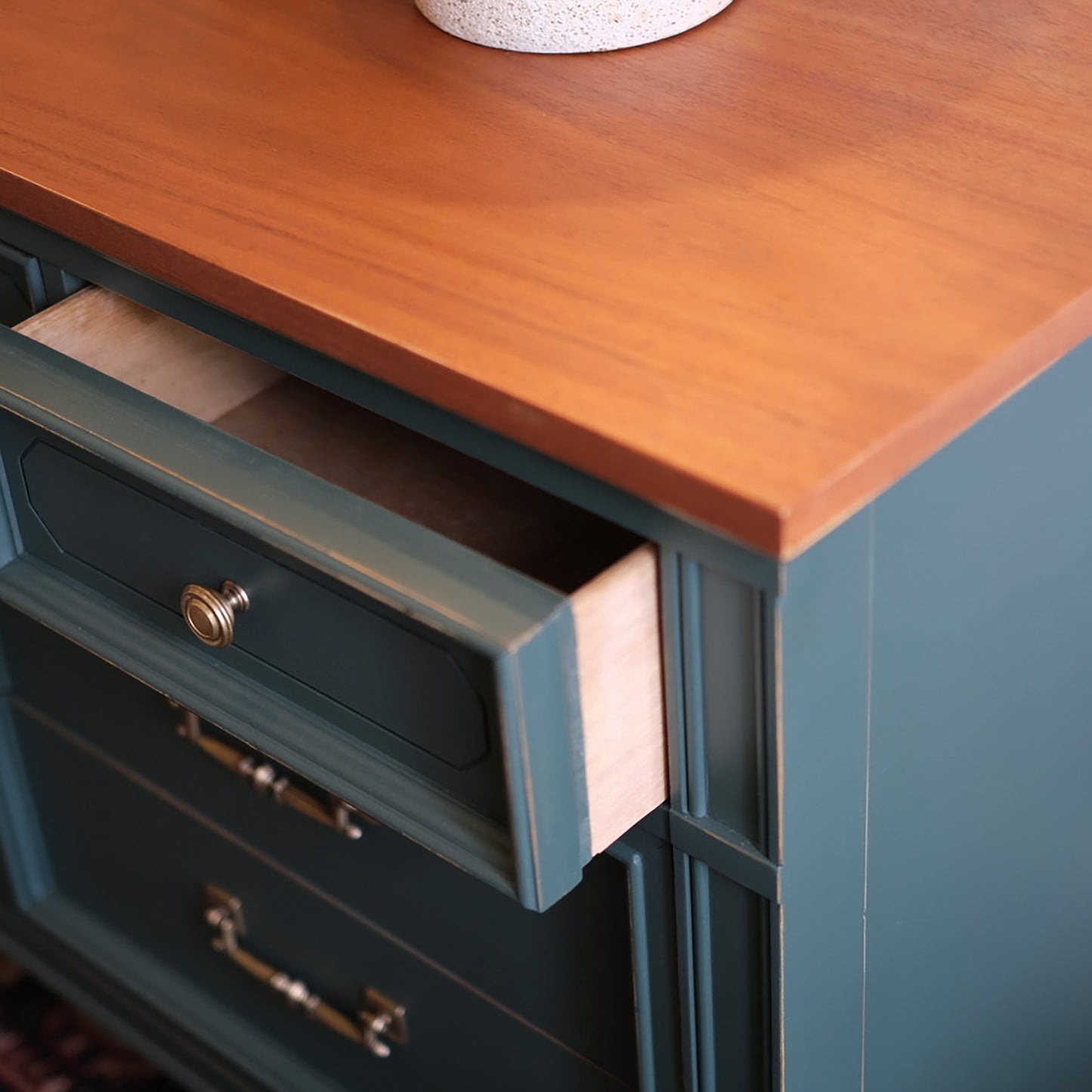 Dixie 9 Drawer Dresser in Foxtrot